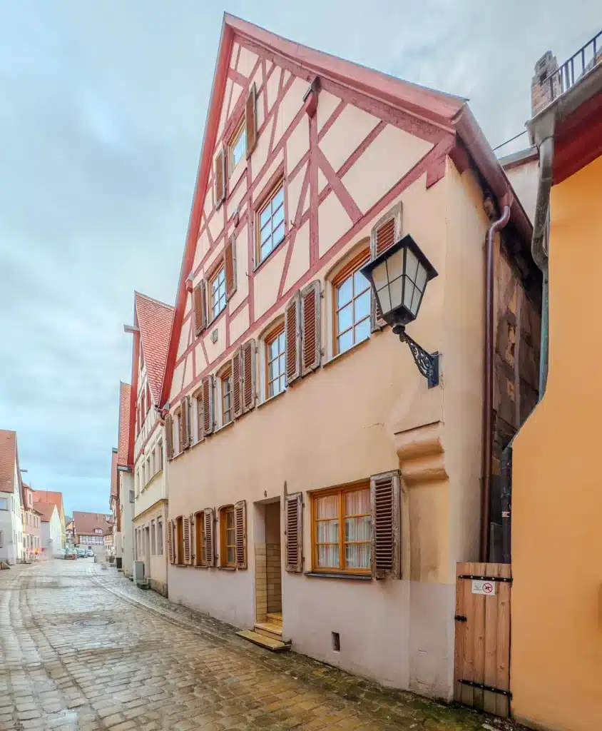 Mehrfamilienhaus Weißenburg